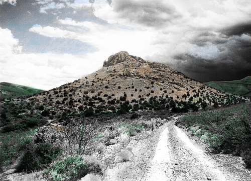 Gold Treasure of Victorio Peak