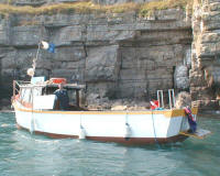 Salvage boat Cave Cave over the Halsewell wreck site, near Swanage � Seadart Divers Association